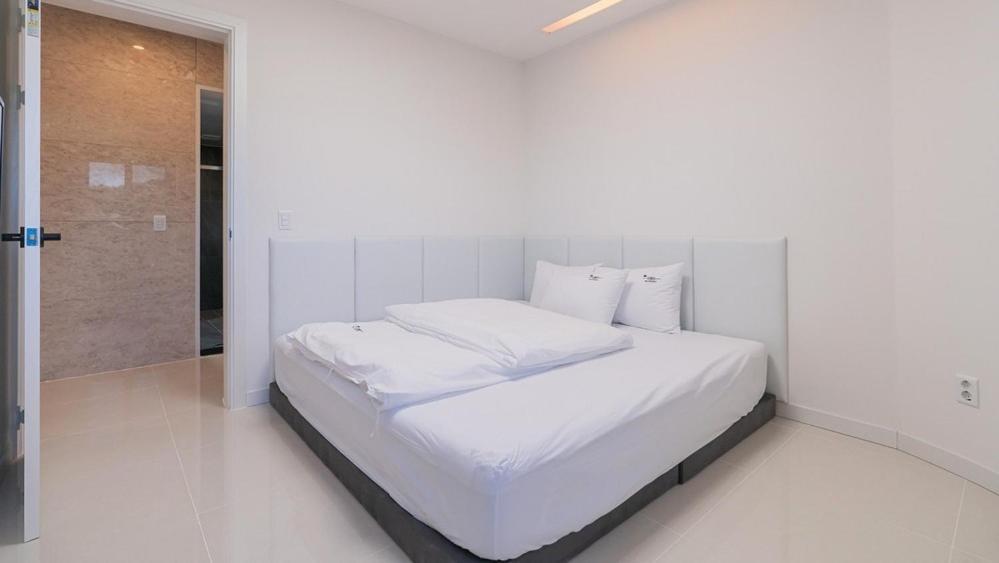 Pohang The Elite Private Kids Pool Villa Room photo